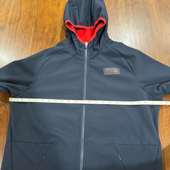 Ashton Martin Red Bull Formula 1 Racing Men’s Jacket Size Medium - Picture 9 of 10